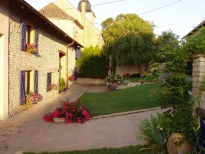 Bed and Breakfast La Dame Blanche Bérig-Vintrange Exterior foto